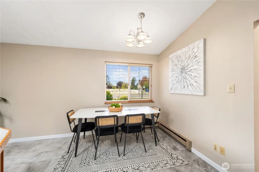 Property photo for 412 Eighth Street, Blaine photo 8