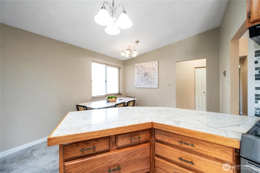 Property photo for 412 Eighth Street, Blaine photo 14