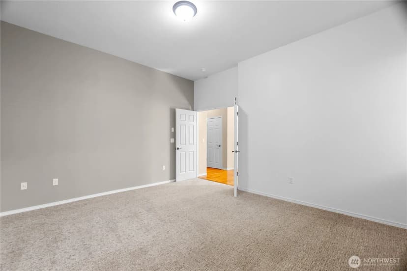 Property photo for 3709 Prestwick Lane Se, Olympia photo 20