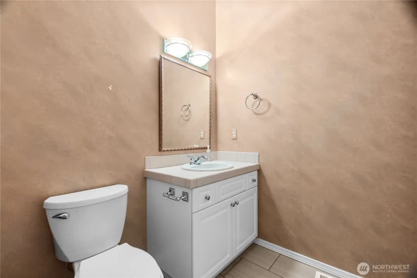 Property photo for 3709 Prestwick Lane Se, Olympia photo 24