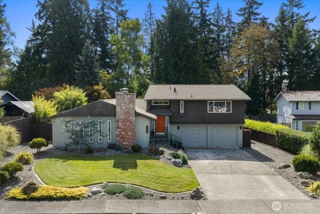 Property photo for 2404 36th Avenue Se, Puyallup photo 2