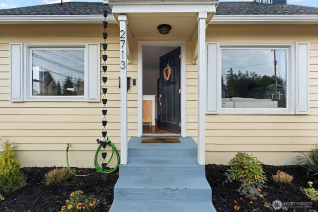 Property photo for 2713 N Stevens Street, Tacoma photo 3