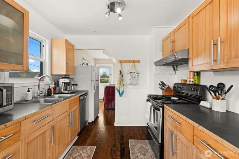 Property photo for 2713 N Stevens Street, Tacoma photo 10