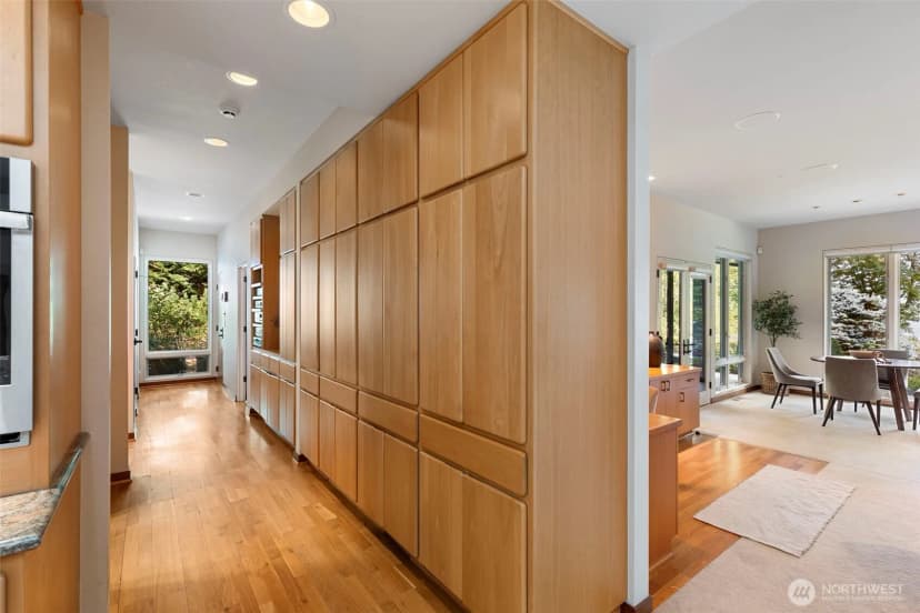 Property photo for 11044 Ne Boulder Place, Bainbridge Island photo 8