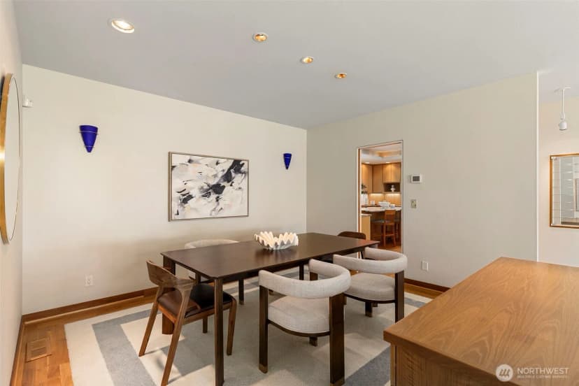 Property photo for 11044 Ne Boulder Place, Bainbridge Island photo 15