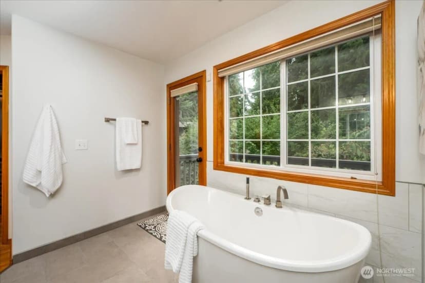 Property photo for 4901 Fowler Avenue, Everett photo 20