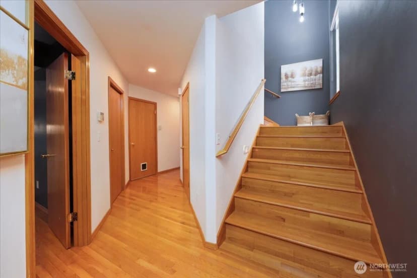 Property photo for 4901 Fowler Avenue, Everett photo 21