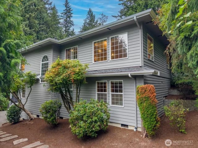 Property photo for 4901 Fowler Avenue, Everett photo 2