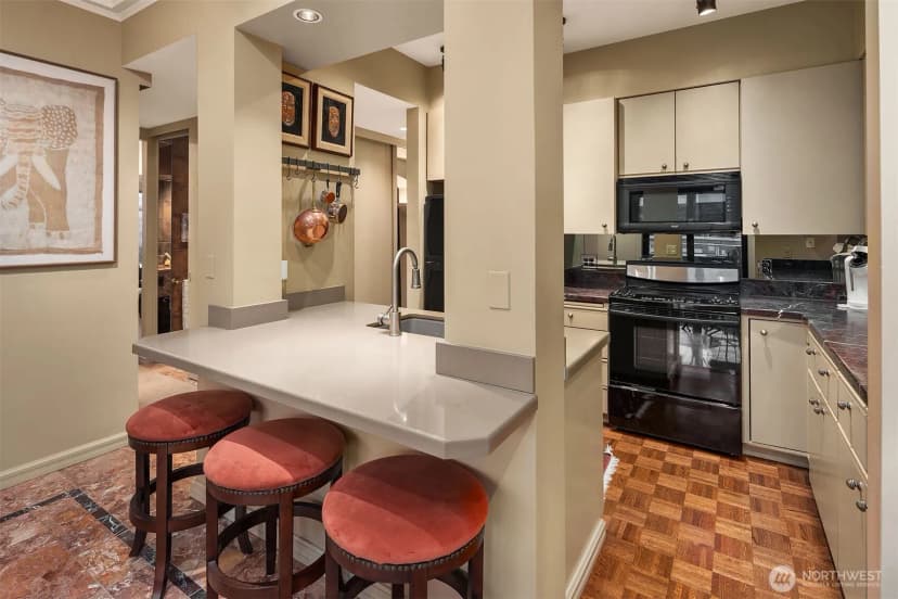 Property photo for 2821 2nd Avenue #1102/3, Seattle photo 17