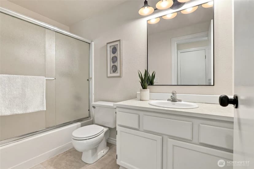Property photo for 13109 Ne 137th Place, Kirkland photo 17
