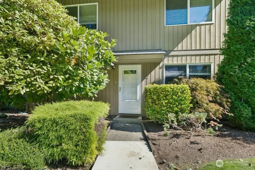 Property photo for 6111 N 16th Street #m-108, Tacoma photo 2
