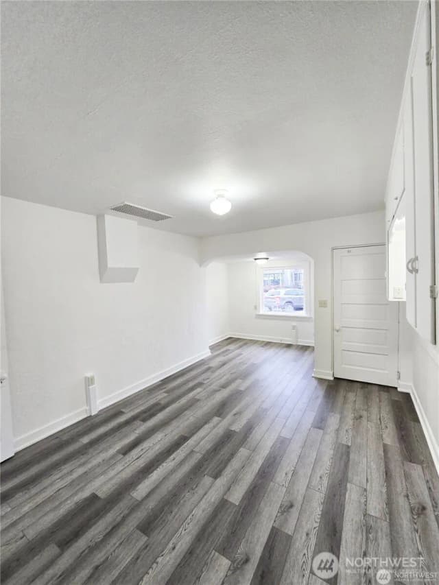 Property photo for 105 Maple Avenue, La Conner photo 3