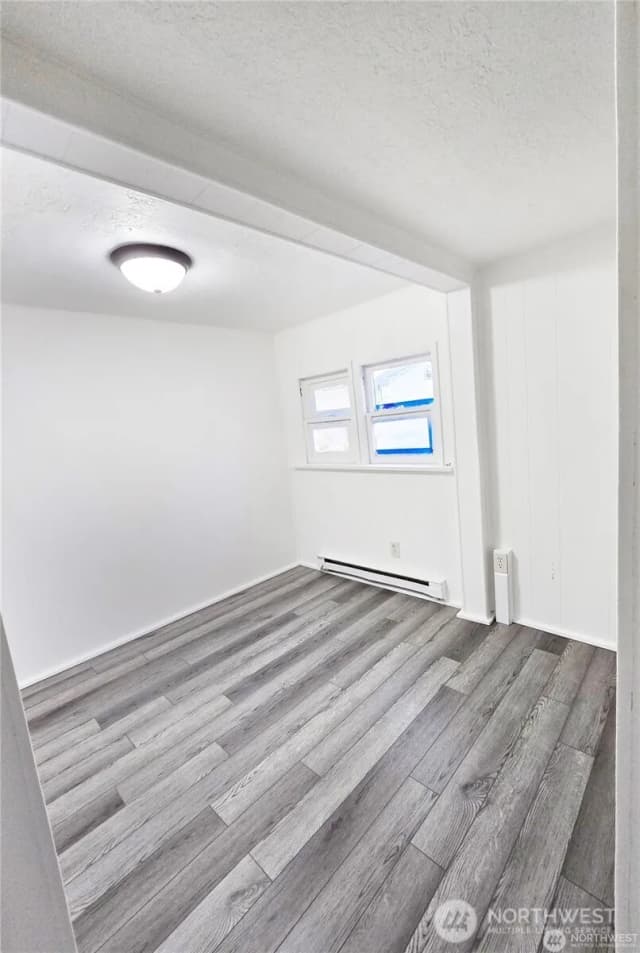 Property photo for 105 Maple Avenue, La Conner photo 4
