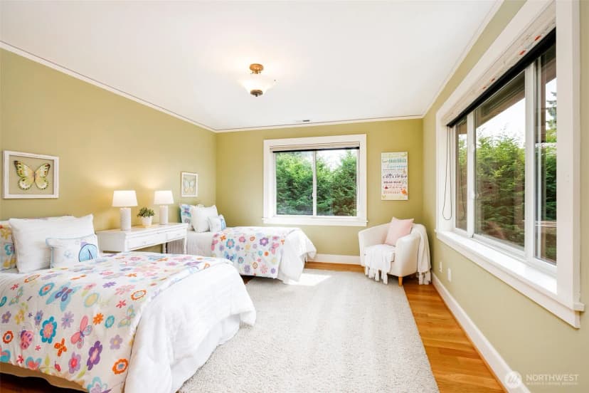 Property photo for 11715 4th Avenue Nw, Seattle photo 30
