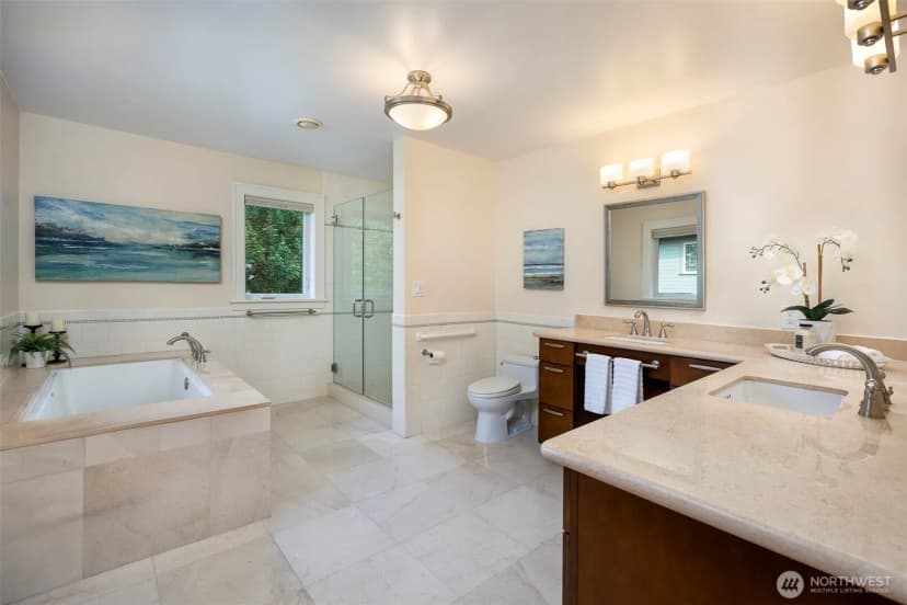 Property photo for 11715 4th Avenue Nw, Seattle photo 25