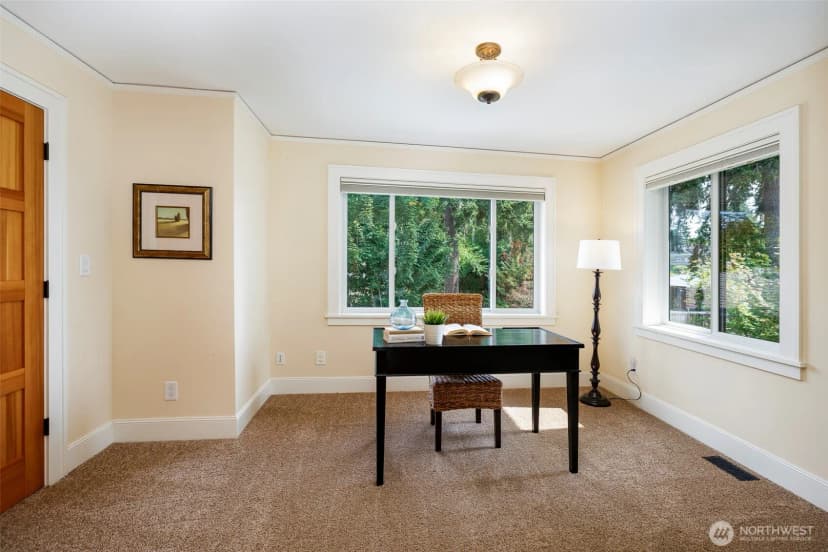 Property photo for 11715 4th Avenue Nw, Seattle photo 26