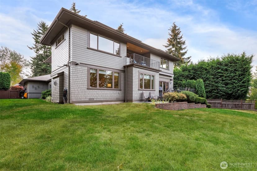 Property photo for 11715 4th Avenue Nw, Seattle photo 36
