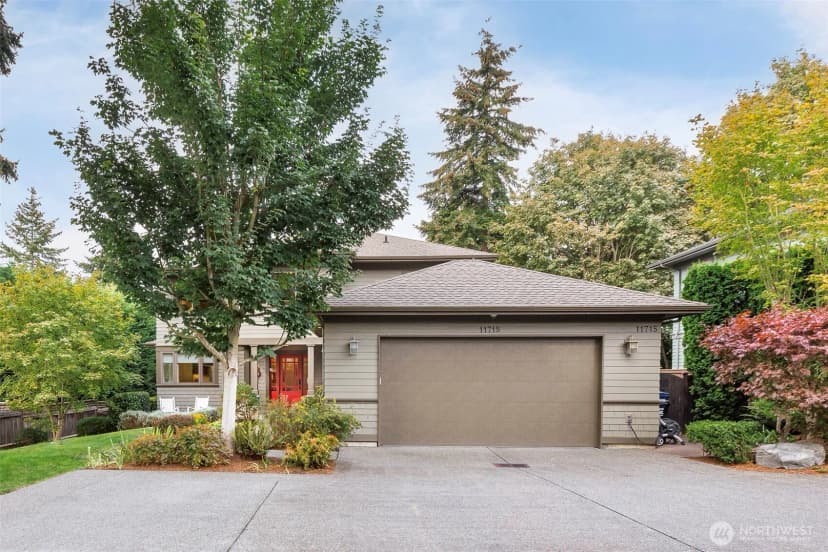 Property photo for 11715 4th Avenue Nw, Seattle photo 35