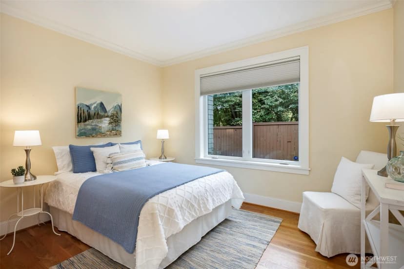 Property photo for 11715 4th Avenue Nw, Seattle photo 17