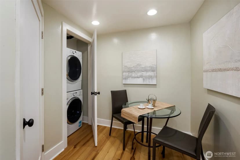 Property photo for 1011 Ne 103rd Street, Seattle photo 25