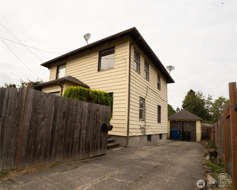 Property photo for 4210 S Holly Street, Seattle photo 21