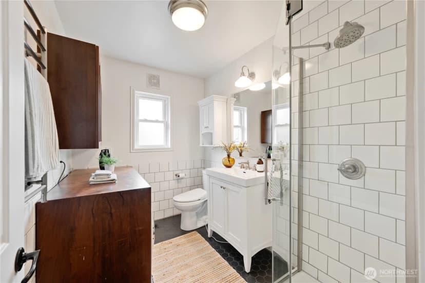 Property photo for 4512 6th Avenue Nw, Seattle photo 21