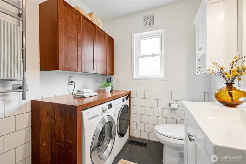 Property photo for 4512 6th Avenue Nw, Seattle photo 22