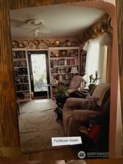 Property photo for 610 N Stadium Way, Tacoma photo 17