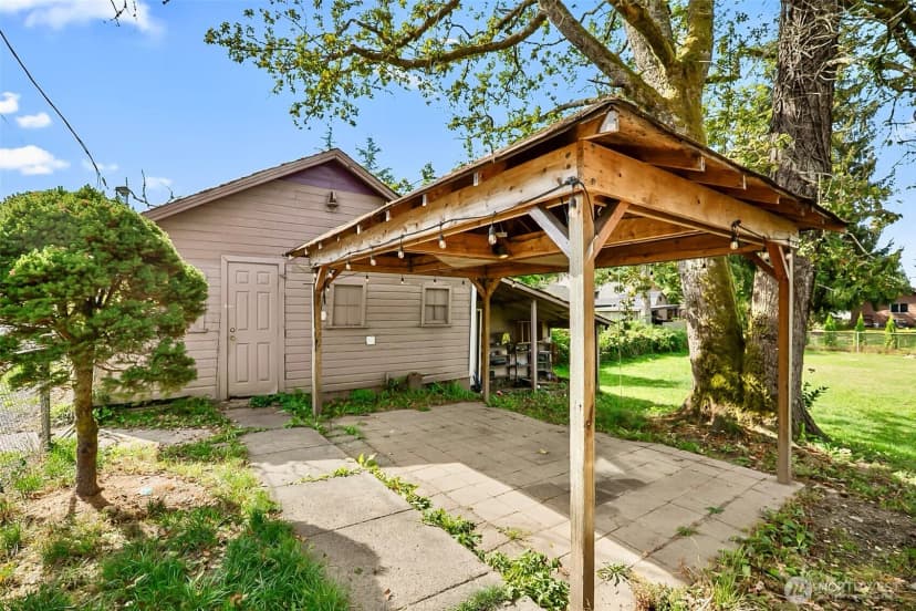 Property photo for 14318 368th Avenue Se, Sultan photo 4