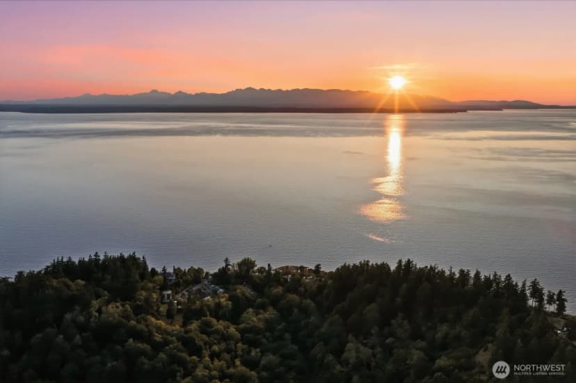 Property photo for 6105 128th Street Sw, Mukilteo photo 5