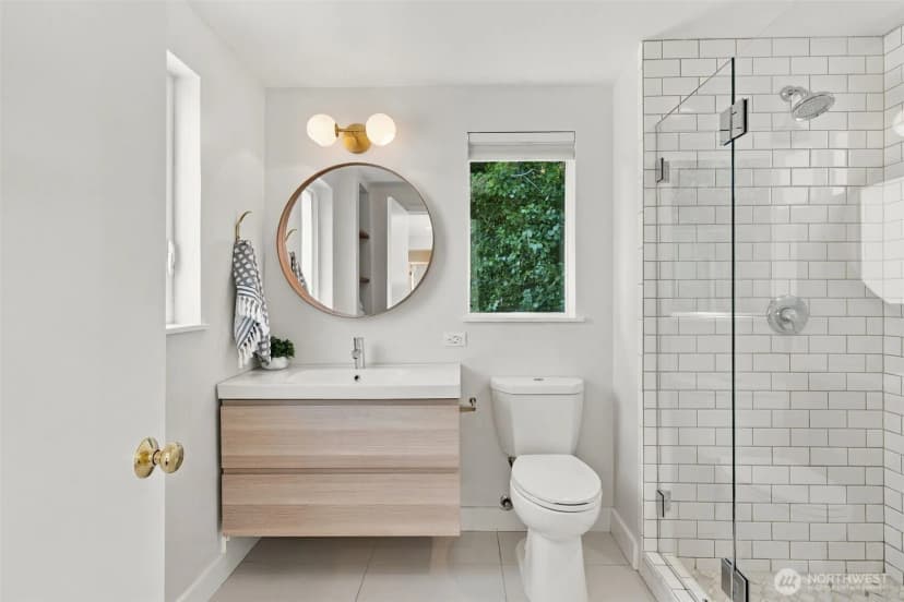 Property photo for 5212 28th Avenue S, Seattle photo 19