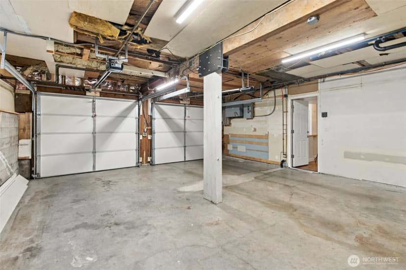Property photo for 5212 28th Avenue S, Seattle photo 32