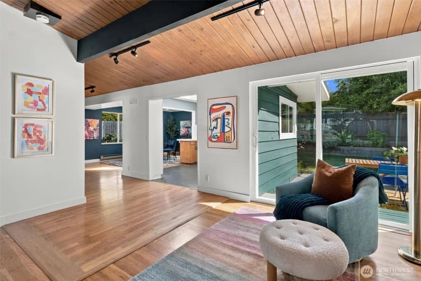 Property photo for 5212 28th Avenue S, Seattle photo 5