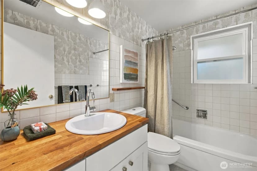 Property photo for 5212 28th Avenue S, Seattle photo 26