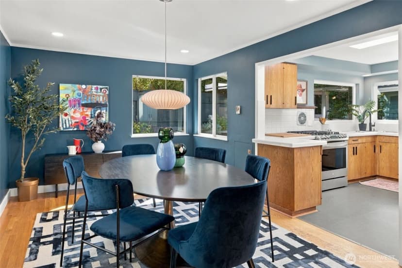 Property photo for 5212 28th Avenue S, Seattle photo 10