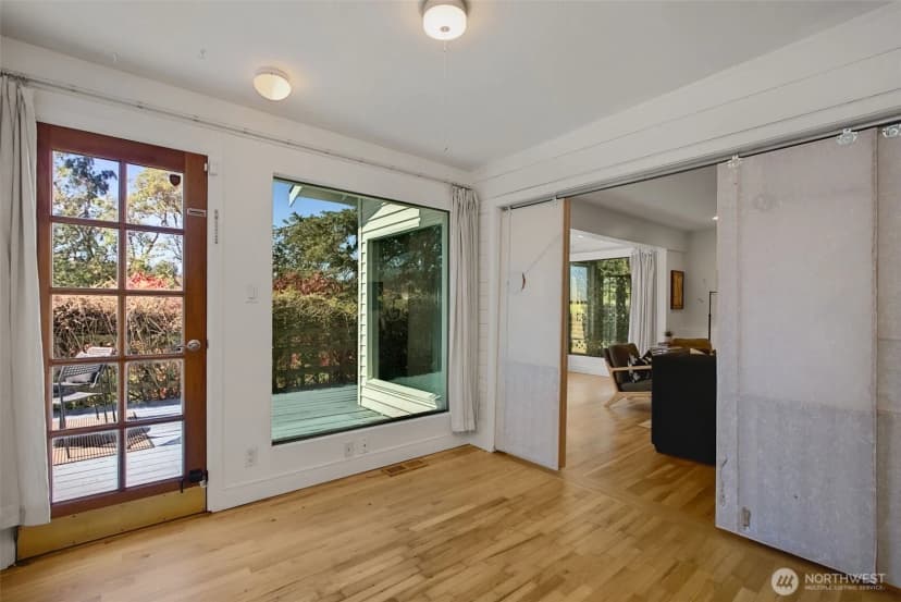 Property photo for 6339 21st Avenue Sw, Seattle photo 26