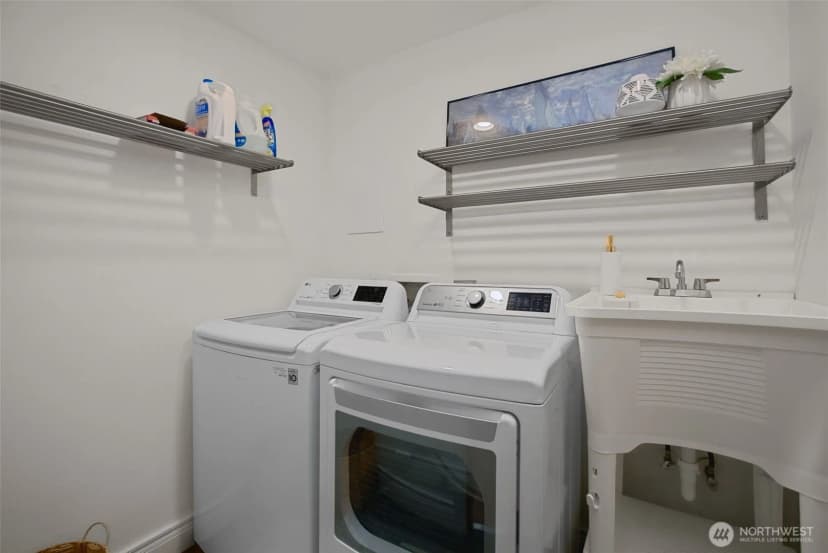 Property photo for 6339 21st Avenue Sw, Seattle photo 32