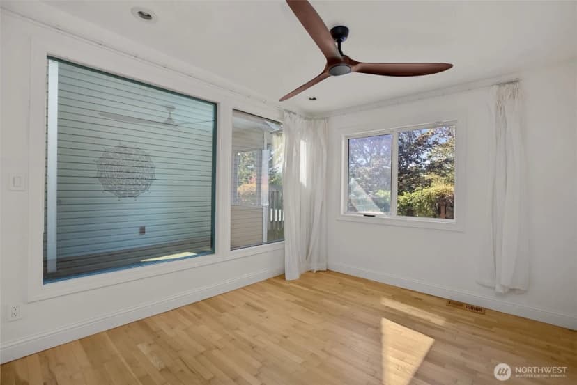 Property photo for 6339 21st Avenue Sw, Seattle photo 22