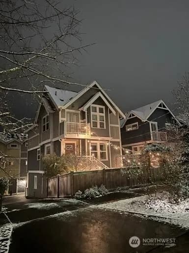 Property photo for 1822 27th Avenue, Seattle photo 2