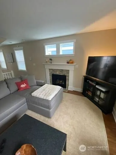 Property photo for 1822 27th Avenue, Seattle photo 12