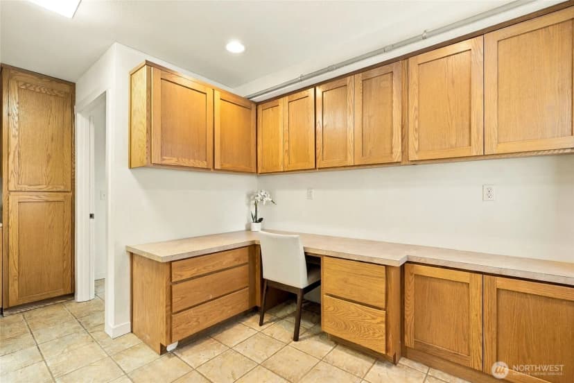 Property photo for 2925 Panaview Blvd, Everett photo 31