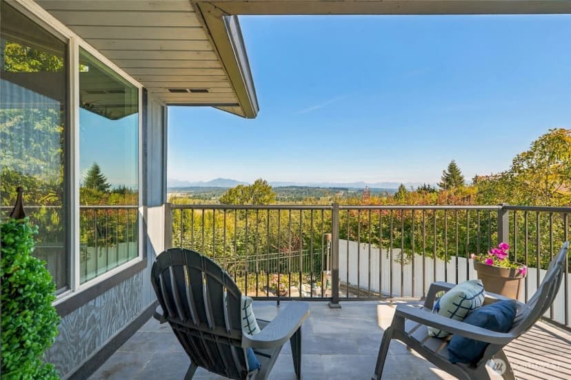 Property photo for 2925 Panaview Blvd, Everett photo 18