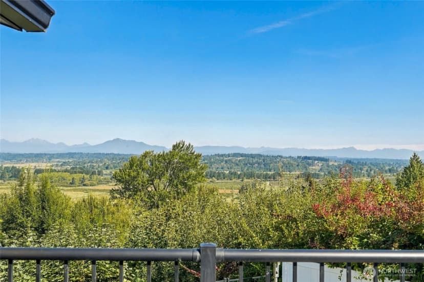 Property photo for 2925 Panaview Blvd, Everett photo 19