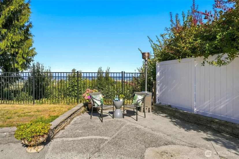 Property photo for 2925 Panaview Blvd, Everett photo 37