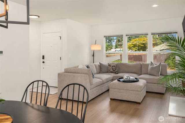 Property photo for 3701 Ne 6th Street, Renton photo 3