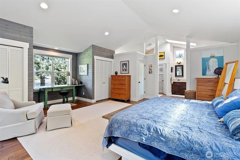 Property photo for 9312 Glencove Road Nw, Gig Harbor photo 15