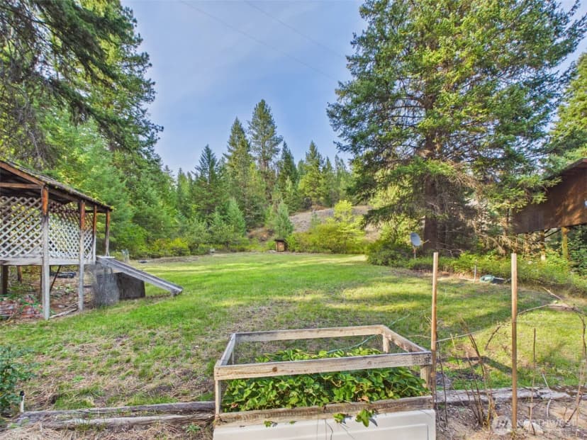Property photo for 145 Barrett Creek Road, Republic photo 31