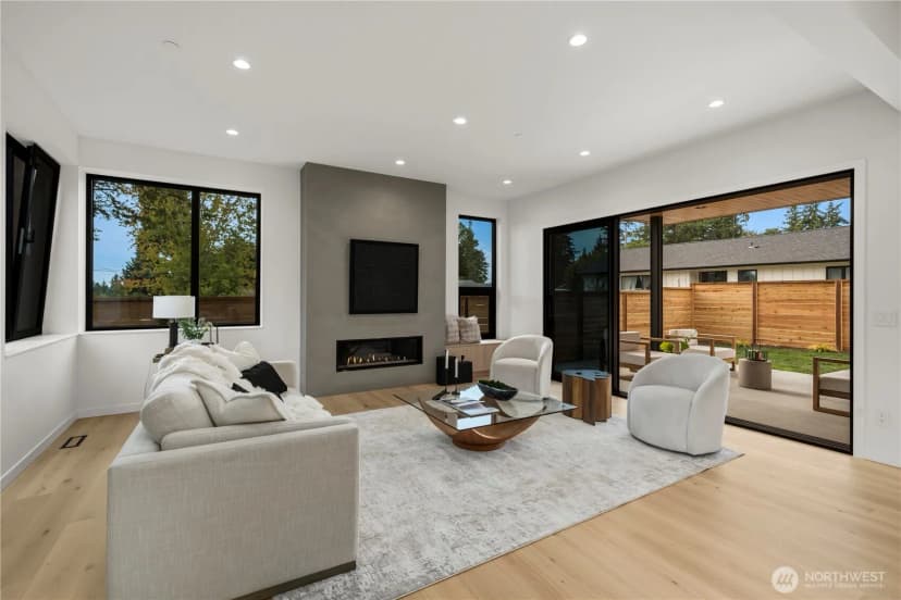 Property photo for 8336 Ne 148th Place, Kenmore photo 16