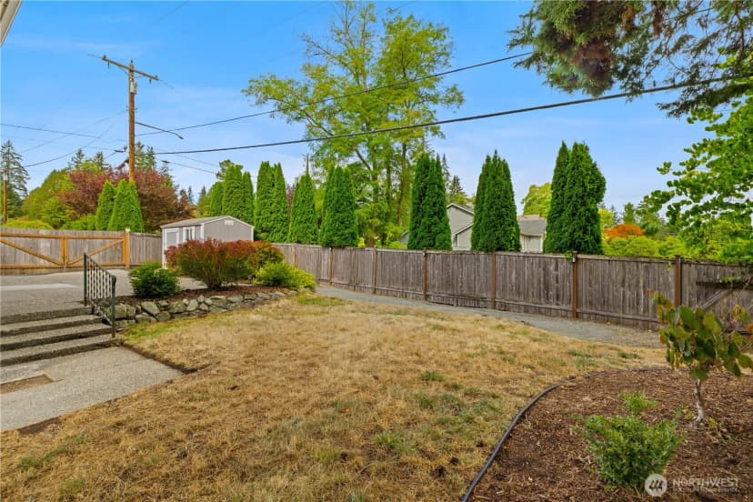 Property photo for 24211 88th Place W, Edmonds photo 31