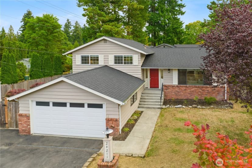 Property photo for 24211 88th Place W, Edmonds photo 35